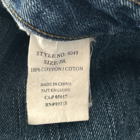 🌻4/$20 Roots Women’s Mid Rise Flared Medium Wash Jeans Size 29 L - Picture 13 of 15